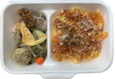 ベーコンと玉ねぎアマトリチャーナ